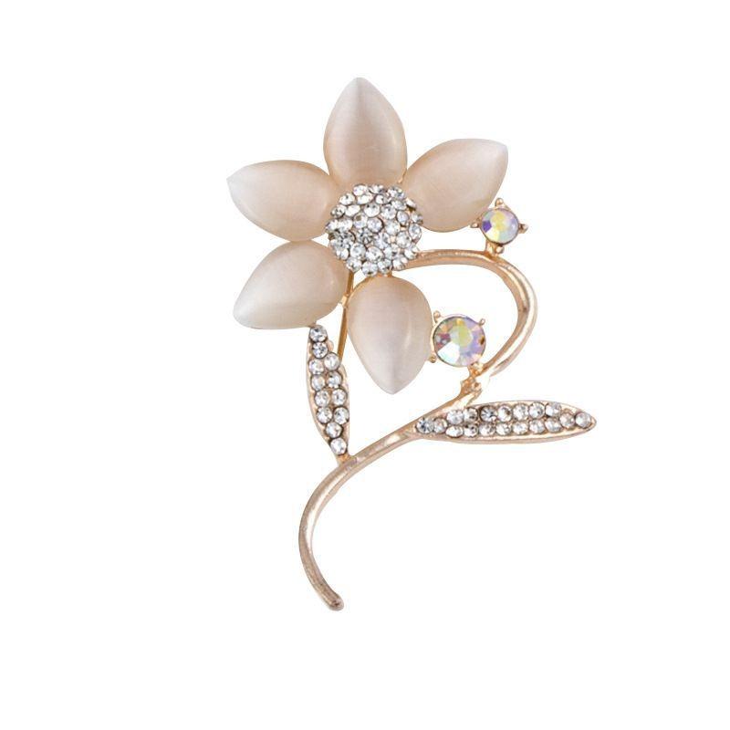 1Pc Romantic Flower Brooch for Women Girls Exquisite Flower Plant Pins Brooches Jewelry Trendy Accessories Party Gift