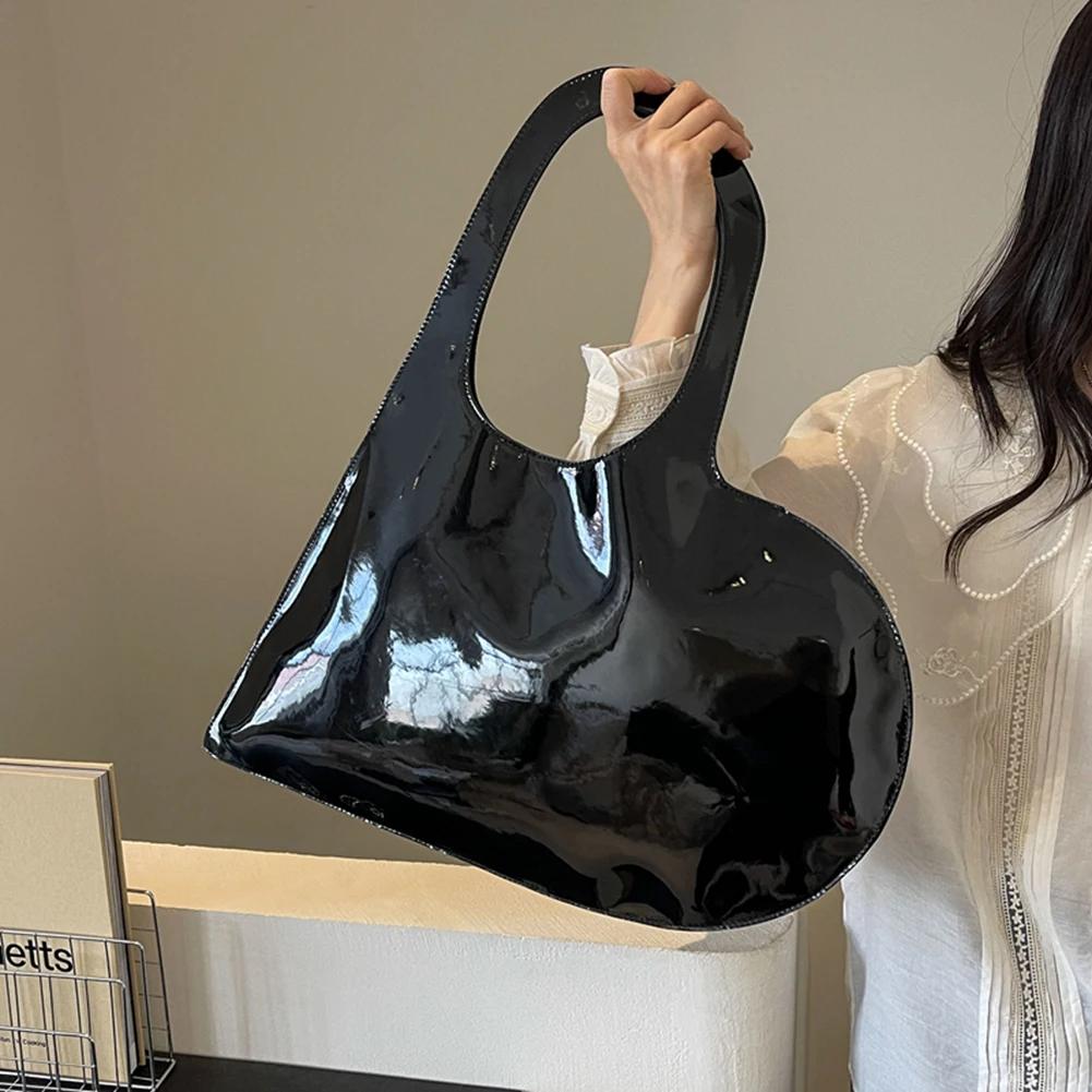 2025 Luxury Design Women's Bag Peach Heart Fashion Shoulder Bags High-end PU Leather Top Hand Bag Summer Love Shaped Tote Purses