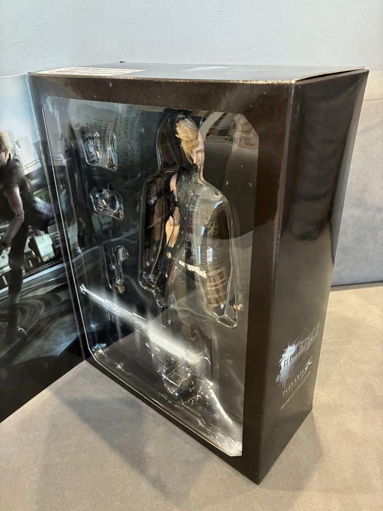 [USED] Final Fantasy 15 FF15 Prompto Play Arts Kai