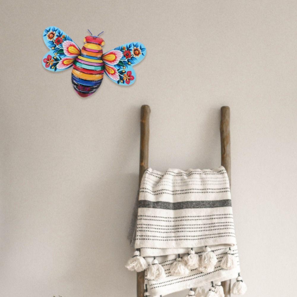 Cute Bee Wall Ornament Metal Garden Statue Crafts Wall Hanging Sculpture  Party
