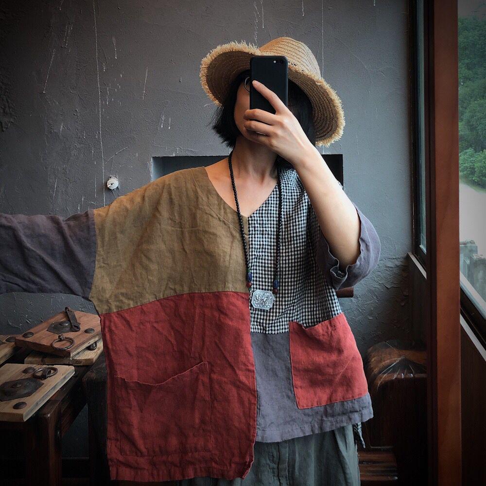 Ancient Mud Patchwork Loose Linen Top - Women's Plus Size Artistic Black & White Plaid Shirt