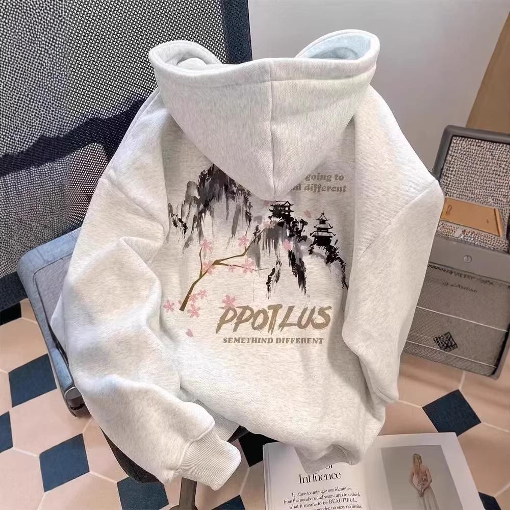 Unisex Hooded Sweatshirt: Trendy, Plus-size, Casual, and Versatile for Spring and Autumn. Perfect for High Street Style and Couple's Wear.