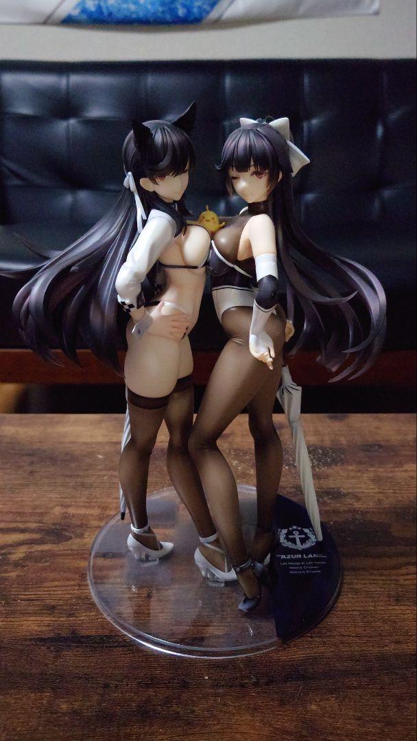 

[USED] Azur Lane Atago & Takao Race Queen Figures