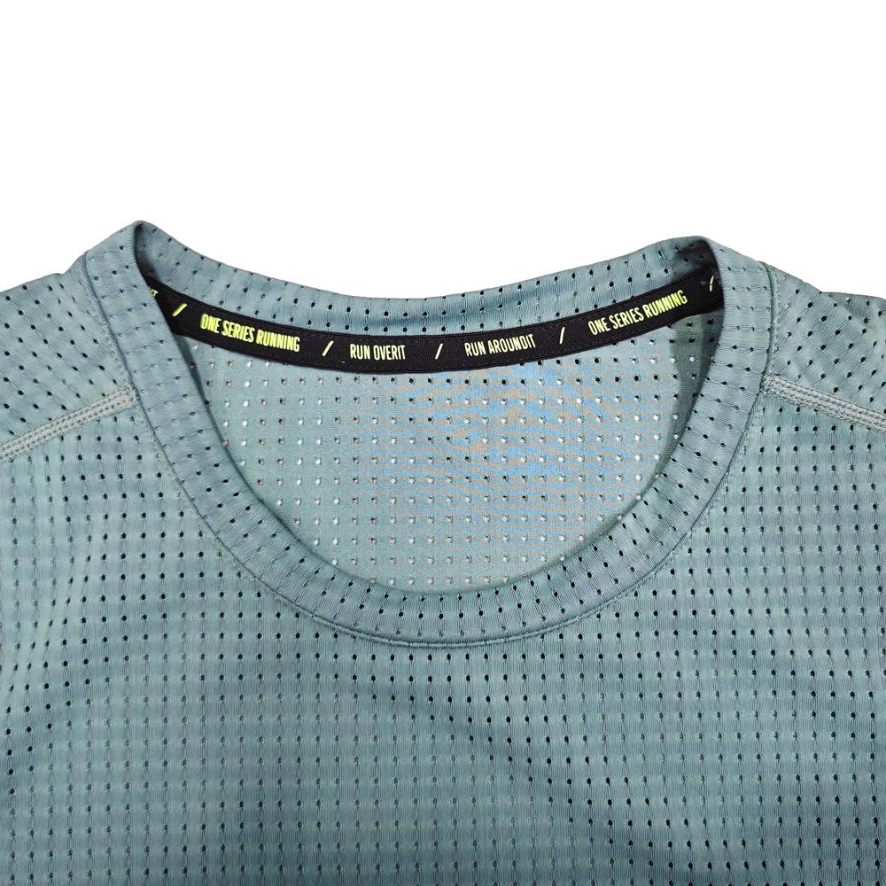 Men's Quick-Dry Ice Silk Sports Tee - Breathable, Sweat-Wicking, Short Sleeve Crew Neck.