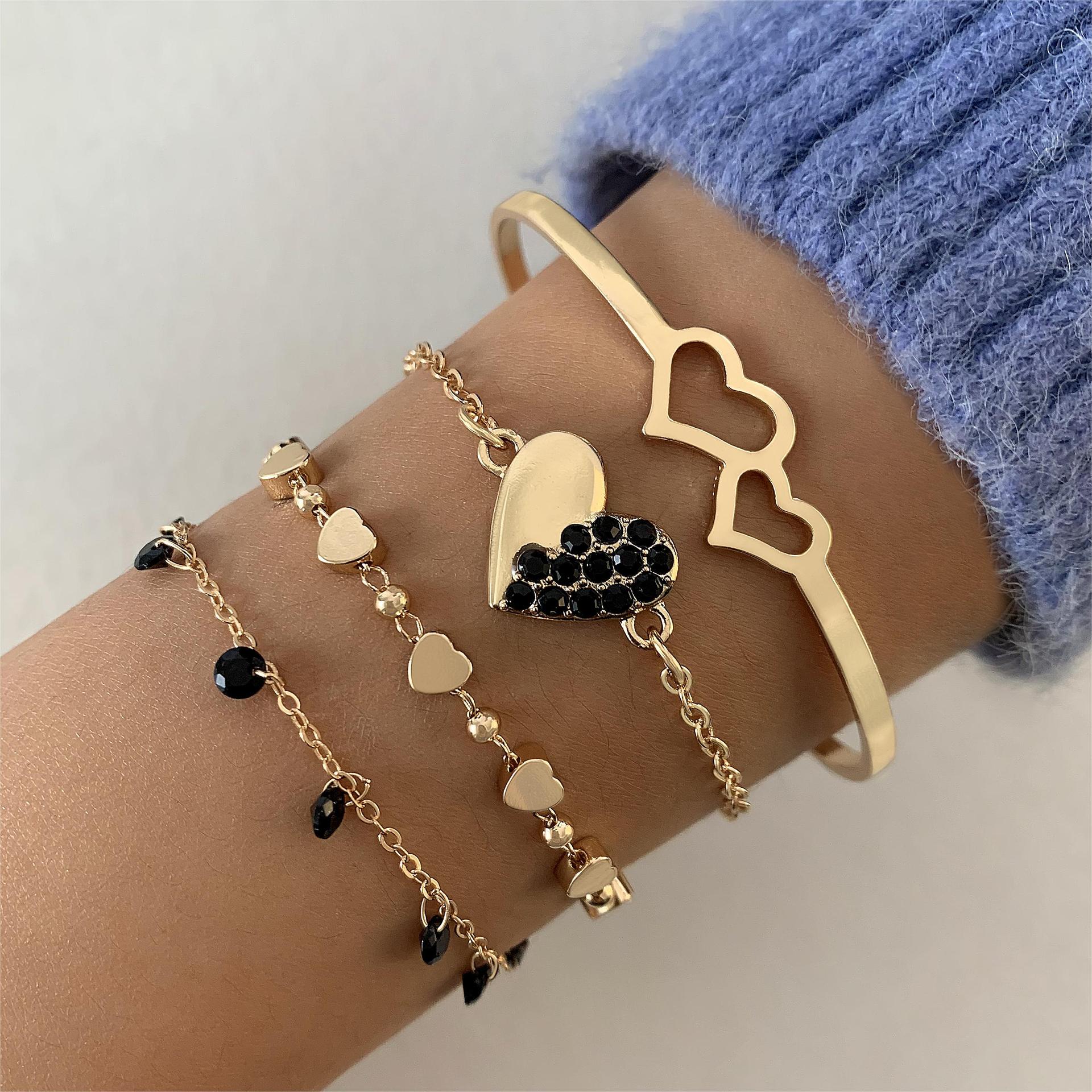 Accessories, temperament diamond-encrusted love bracelet set, geometric chain black diamond fringed bracelet four-piece set