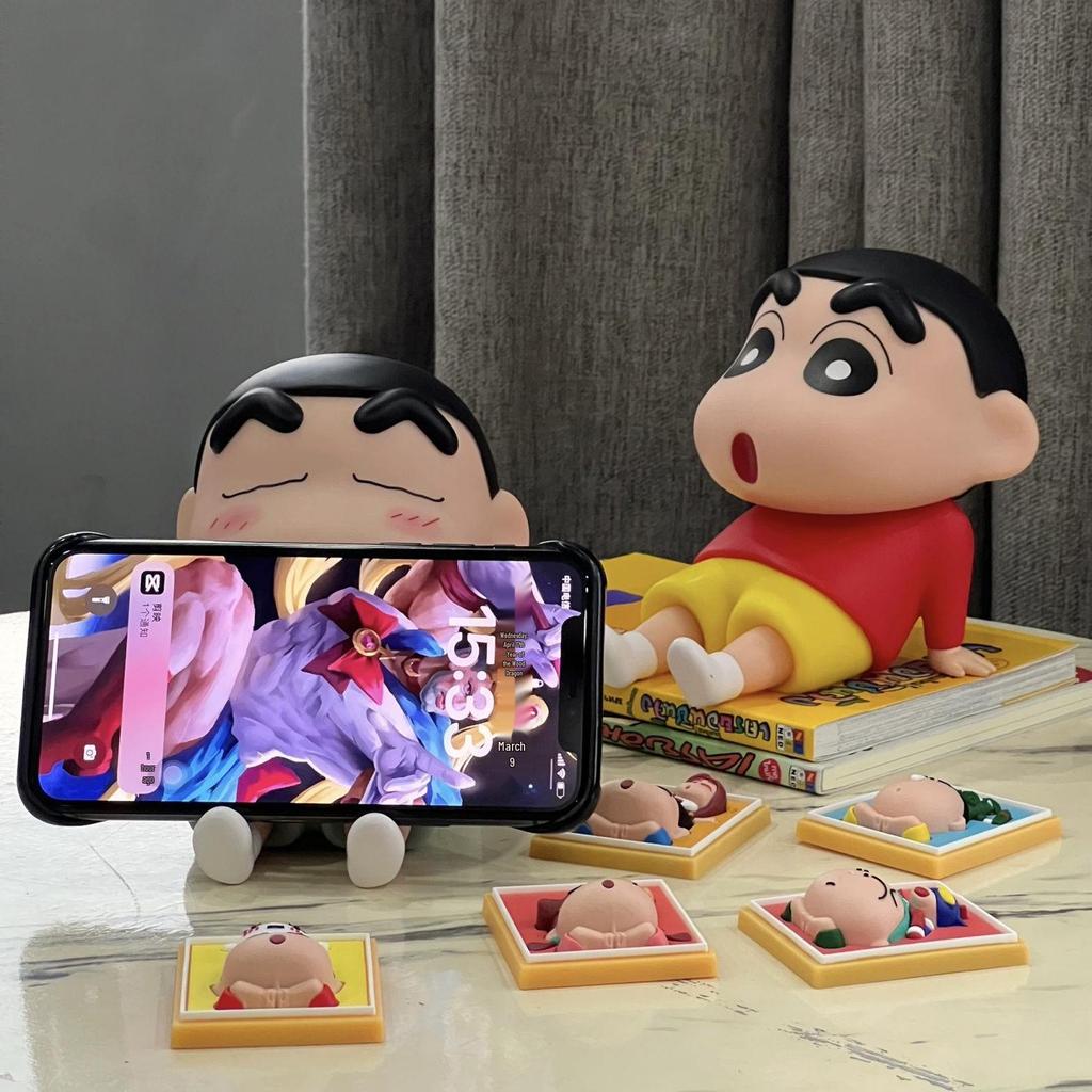 Crayon Shin-chan Rotatable Pajamas Phone Holder & Desktop Decor Toy Model