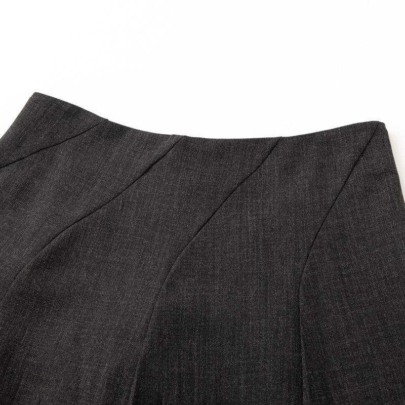 2025 Autumn/Winter High-Waist Black Pleated A-Line Mid-Length Skirt