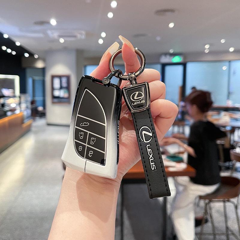 Lexus LM350h/LM500h 2023 Premium Metal Key Cover