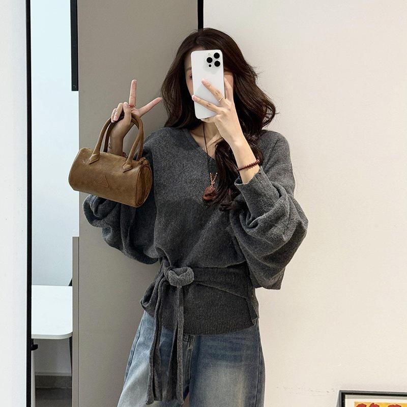 Korean Style V-Neck Batwing Sleeve Tie-Waist Slimming Sweater
