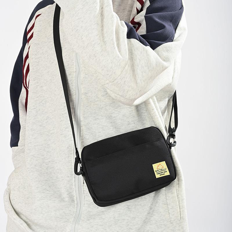 Herren Crossbody-Tasche Mehrschichtige kleine quadratische Tasche Einzelne Schulter Crossbody-Tasche