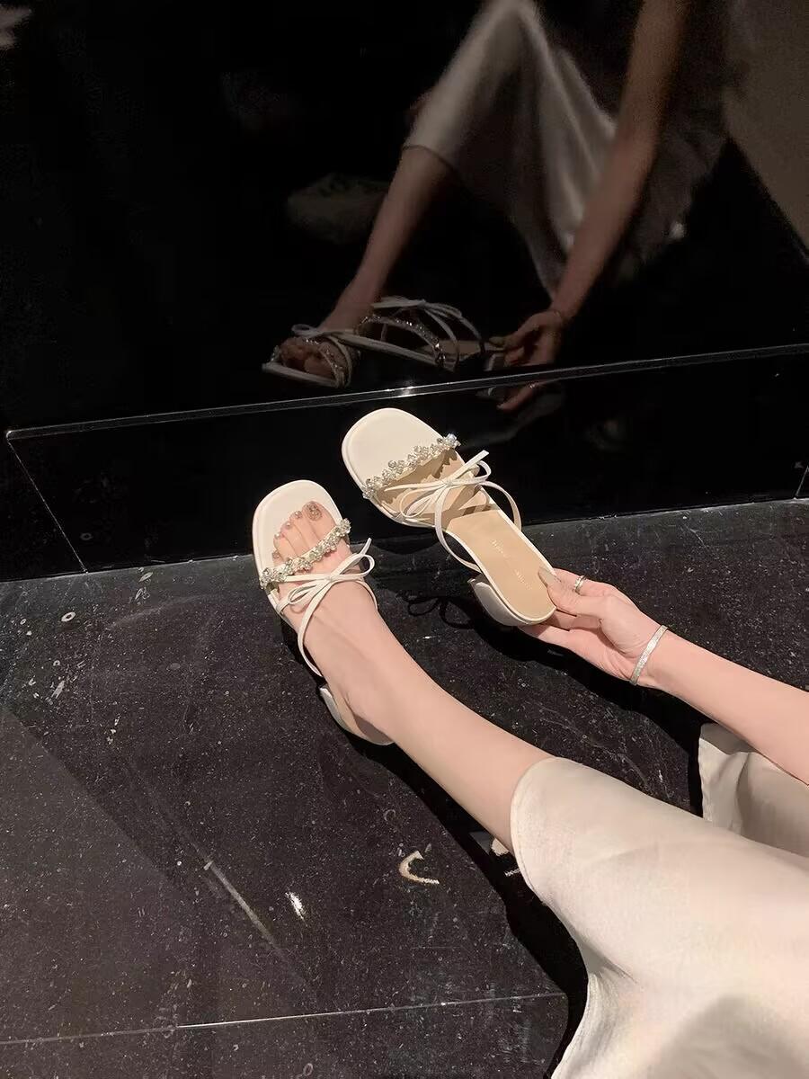 

Grape mother studiolee with the same princess on the run~ explosive beauty sparkling rhinestone bow 5.5cm thick heel sandals 31