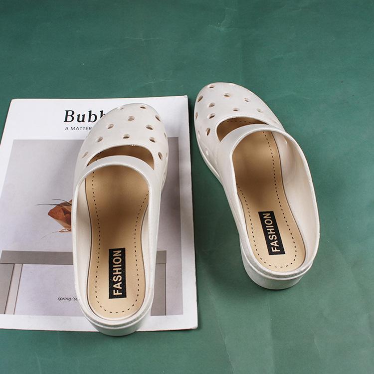 Heli Shark's New Fashion Bag Head Hollow Hole Shoes Flat Women's Spring and Summer Home Wear Casual Half Slippers