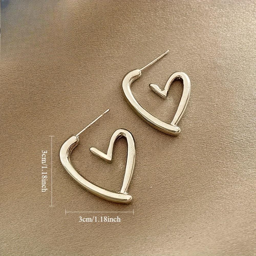 Unique Heart-Shaped Hollow Stud Earrings: Fashionable, Versatile, and Exquisite Design for Women