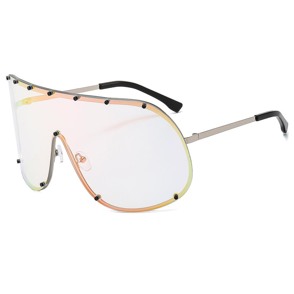 Oversized Sunglasses Women Men Vintage Punk Metal Rivet Windproof UV400 Sun Glasses Fashion Eyewear