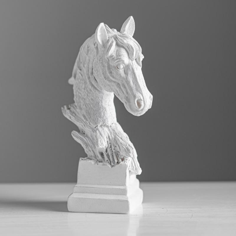 Horse Head Statue Ornament Horse Animal Sculptures Horse Figurines Decorative Objects for Home Office Bookshelf Table
