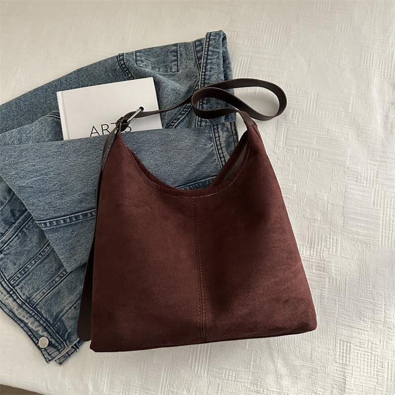 

Ретро плечо месенджер сумка 2025 зима нова велика місткість модна проста повсякденна сумка-тоут під пахвою