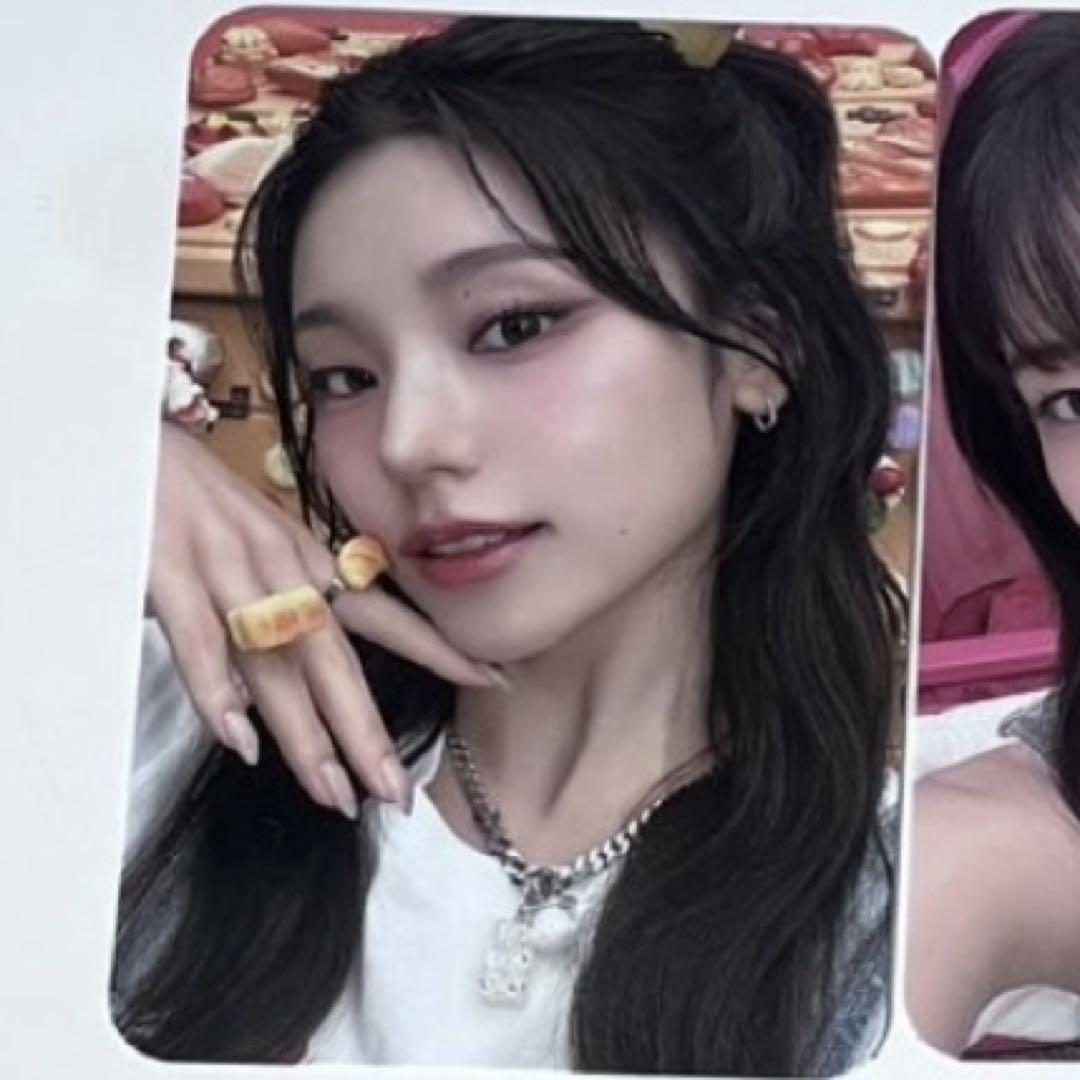 

[USED] itzy GOLD Twinzy Pop-Up Exclusive Bracelet Trading Card