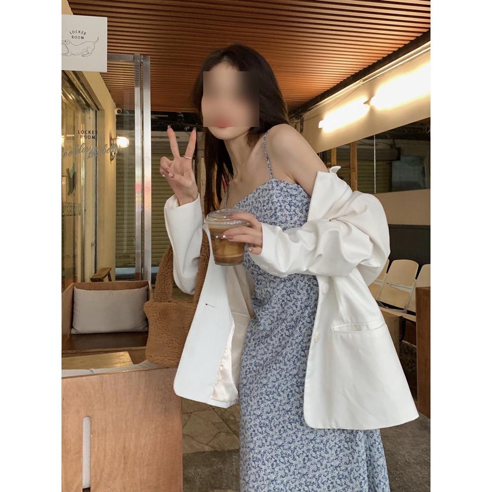 Sweet and Spicy Floral Suspender Dress for Women's Summer Waist Medium and Long Temperament Seaside Vacation Skirt Suspender