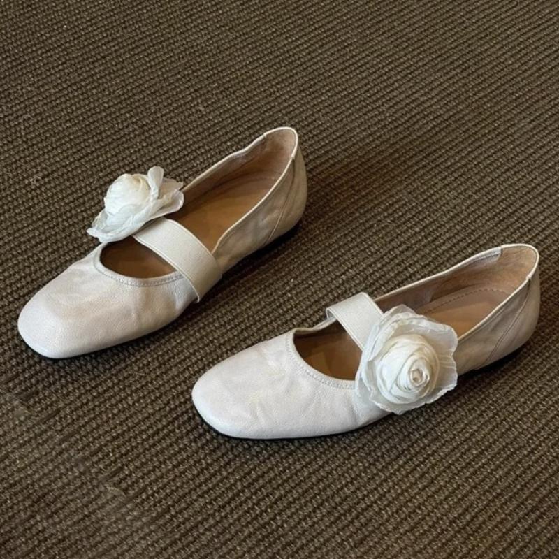 

Модные ретро плиссированные балетки с цветочным декором для женщин, элегантные, с круглым носком, эластичной лентой, туфли Мэри Джейн, удобные лоферы с мягкой подошвой 35 бежевый
