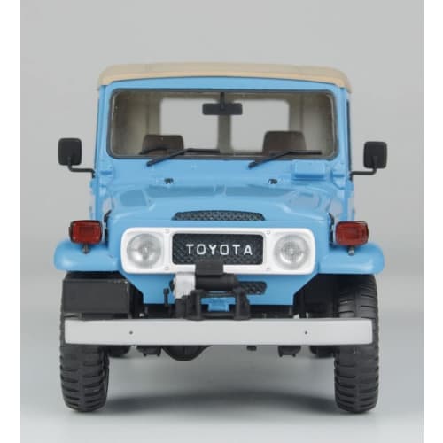 Platz/Italeri 1/24 Scale Toyota Land Cruiser BJ 44 (Soft Top/Hard Top) with 3D Printed Detail-Up Parts, Plastic Model Kit PIT007 (Car)