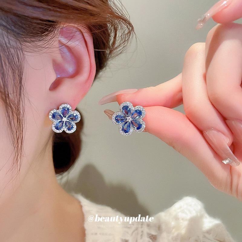Micro-inlaid zircon blue flower stud earrings, Japanese and Korean small fresh earrings, personalized versatile and sweet Mori earrings for women