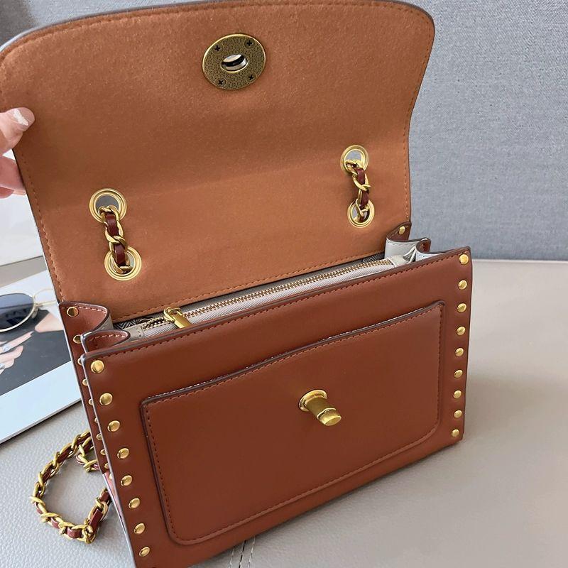 Detail-Shoulder Bag for Women with Chain Designer Crossbody Bags Sophisticated Elegant Fashionable