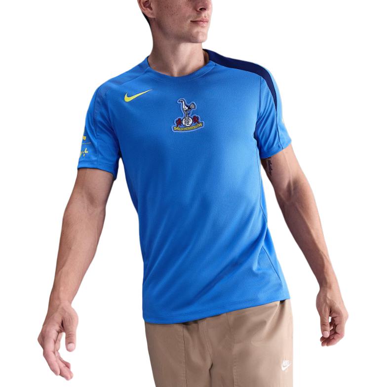 Nike Tottenham Hotspur Strike Third Men s Nike Dri-FIT Total 90 Soccer Short-Sleeve Top HM3347-428 S