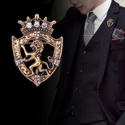 Retro Lion Crystal Brooch Pins Animal Crown Lapel Pin Corsage Men 'S Shirt Suit Collar Pins Fahion Jewelry Colthing Accessories