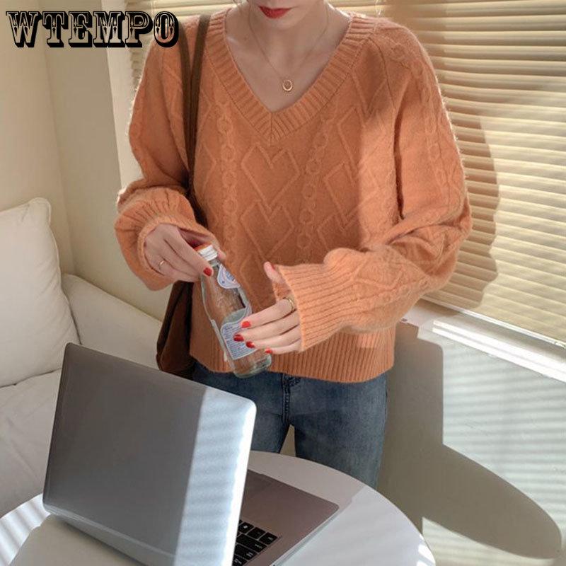 Knitted Heart Pattern Women Sweater Sweet Loose Short Pull Pullover Simple Casual Style V-neck Long Sleeve Top Korean Fashion