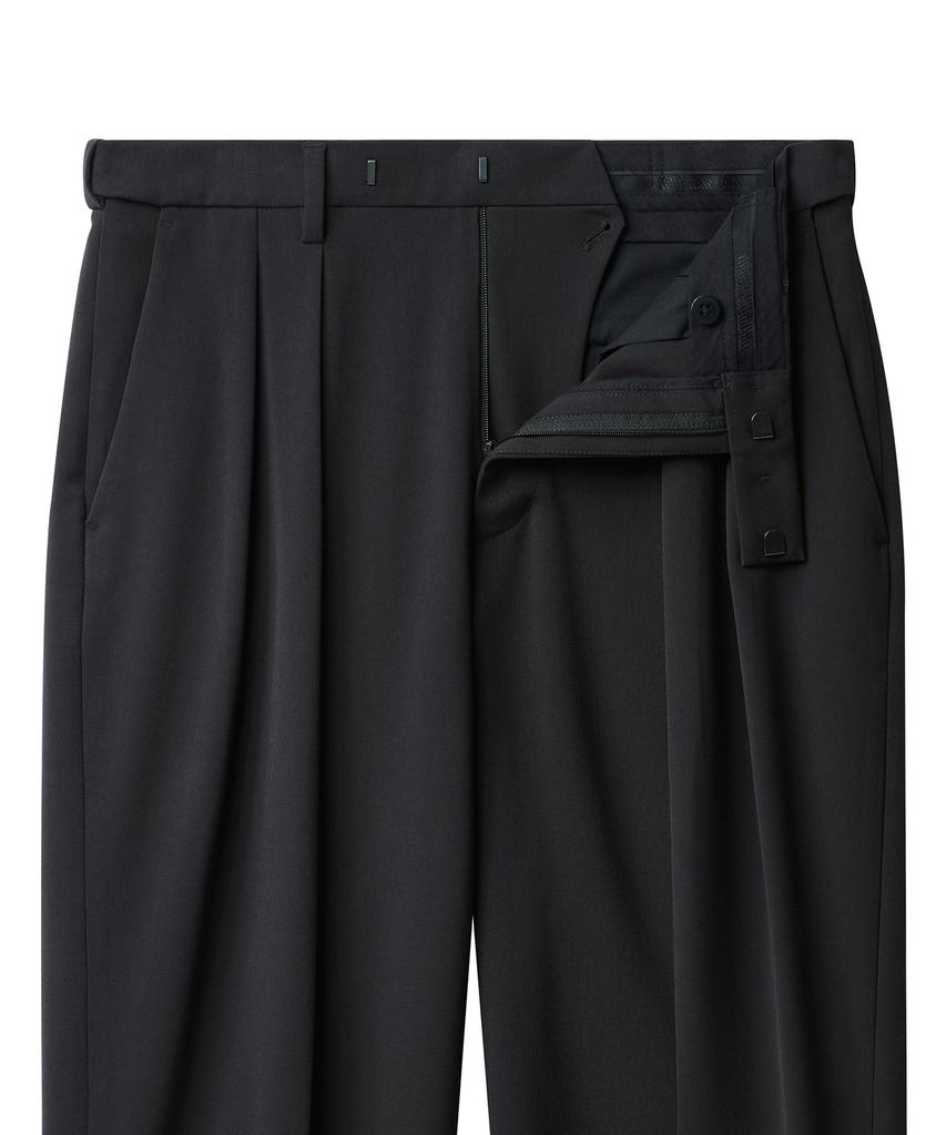 MUSINSA STANDARD Reverse Two-Tuck Semi-Balloon Hidden Banding Slacks [Dark Gray]