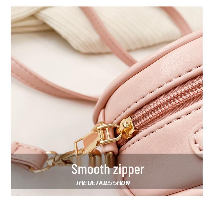 2024 Winter Fashion Cute Women's Small Handbag: Casual Fresh Student Children's Shoulder Crossbody