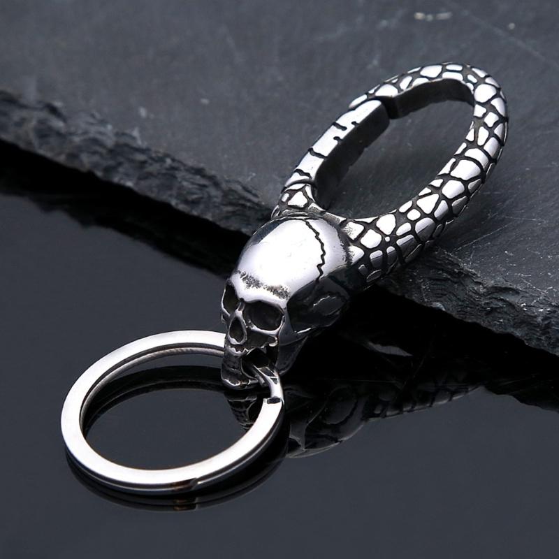 Sturdy Stainless Steel Keychain With Unique Dragon Head Designs Portable for Everyday Use and Fashion Accessory