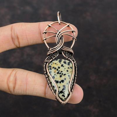 Dalmatiner Jaspis Anhänger Kupferdraht gewickelter Anhänger Handgefertigter Edelsteinanhänger Kupferschmuck Designeranhänger für Geschenke Drahtwickelschmuck