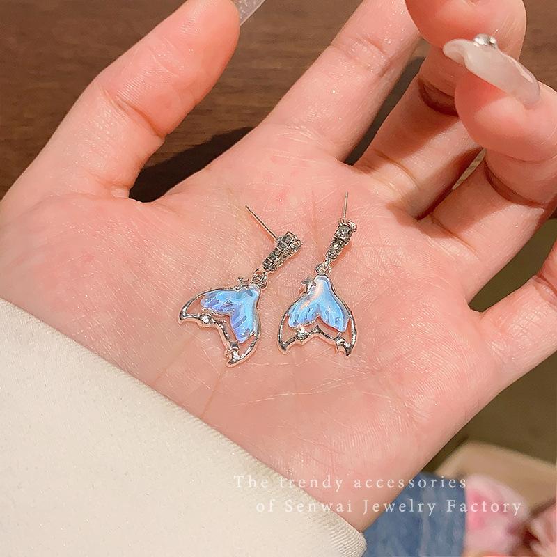 Супер-сказочные синие серьги-рыбий хвост для женщин, высококлассные, легкая роскошь, блестящие серьги-гвоздики с бриллиантами, изысканные серьги