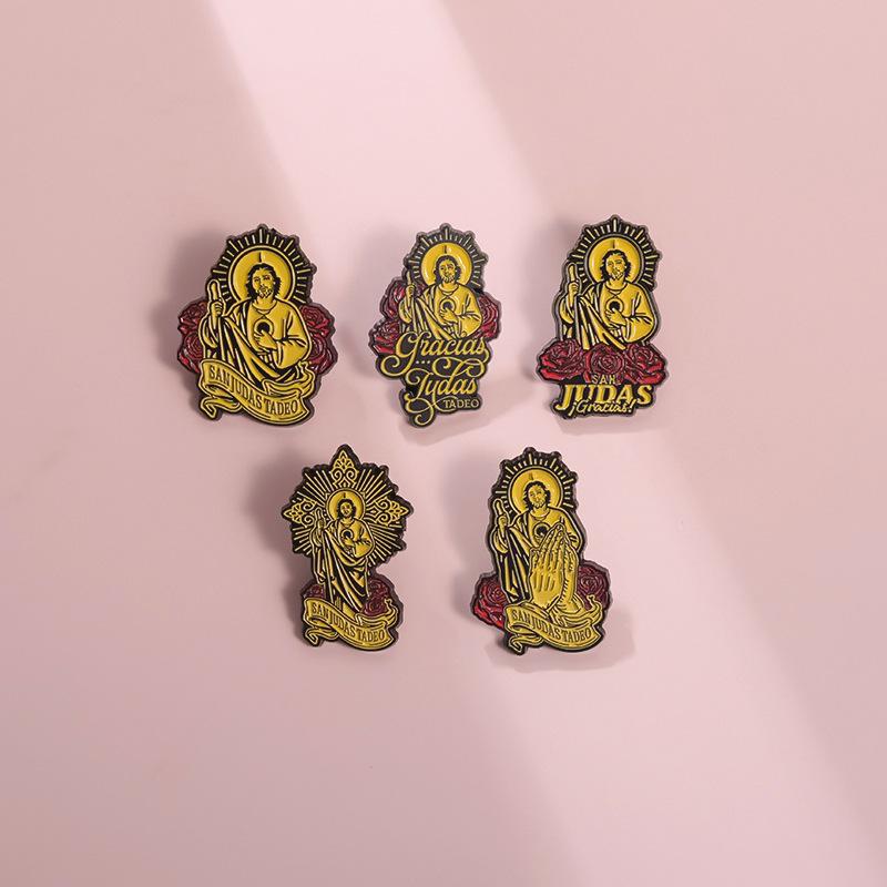 Inspired Vintage Gold Artistic Brooch With Playful Cartoon Character For Wear Stylish