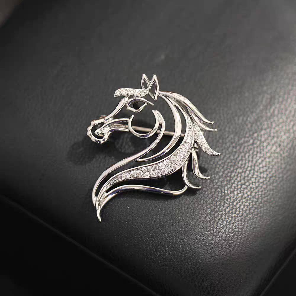 Natal Year Zodiac Horse Brooch New Men's and Women's Hollow Pin Light Luxury Neckline Corsage