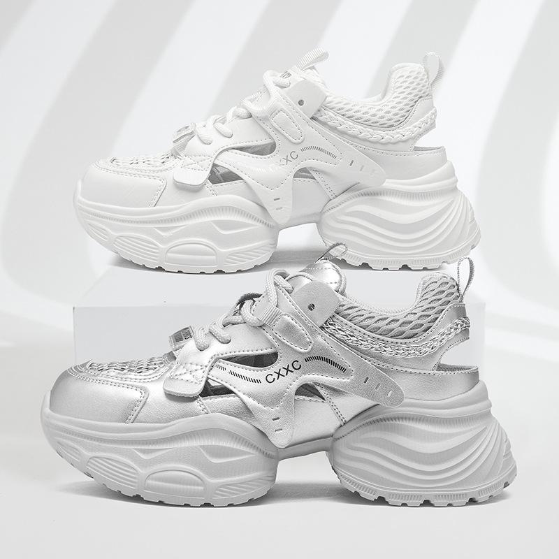 Strictly Selected Sandals Women's 2025 New Dad Shoes Summer Versatile Platform Sandals Are Not Tired To Go To Work and Wear Single Shoes Outside