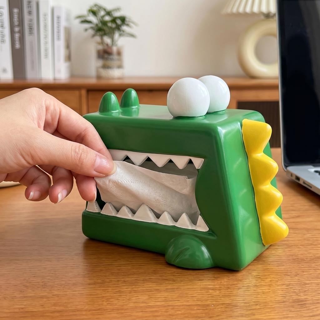 Creative Crocodile Tissue Box Holder Decorative Desktop Ornament for Home Office Living Room Unique Animal Design