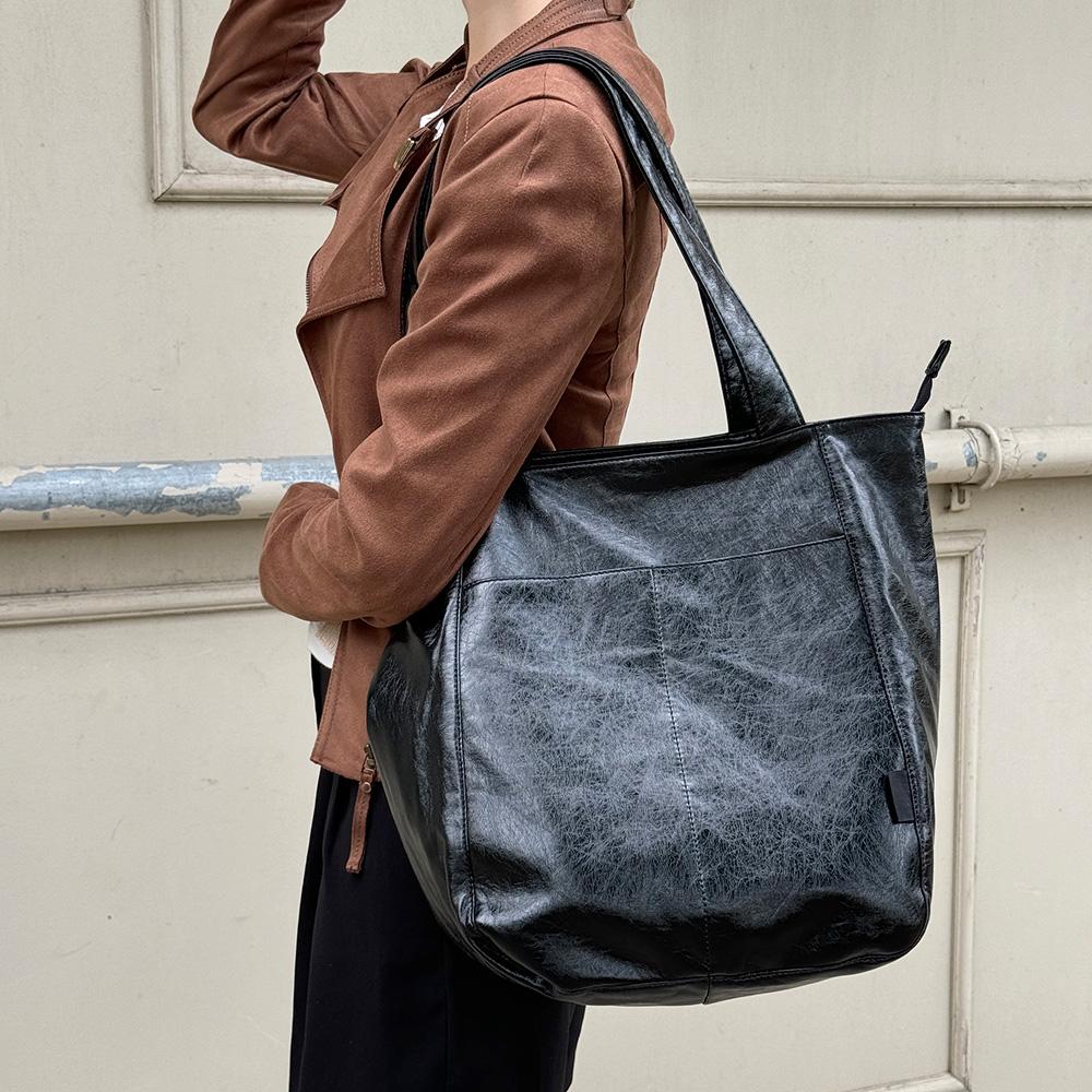 MATTIERE MT_24196 Shoulder Bag