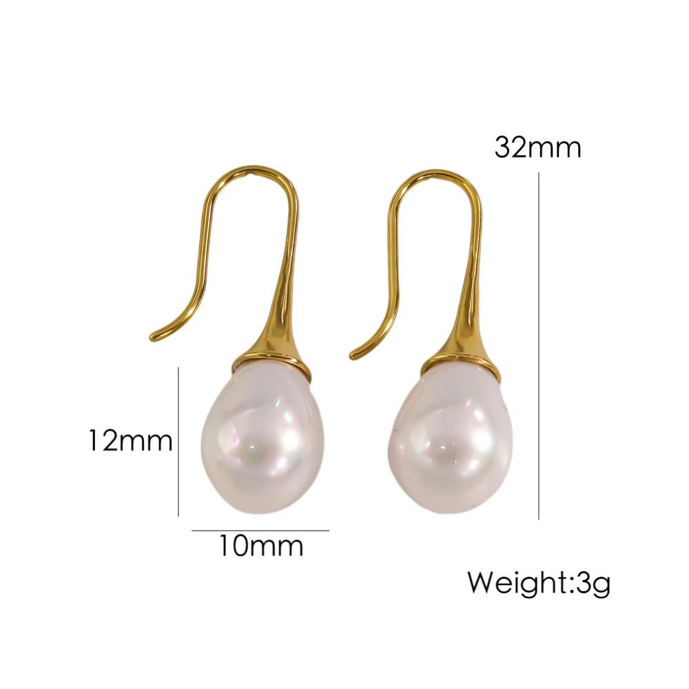 

CARLIDANA Fashion Jewelry Elegant Dangle Earrings Exquisite Pearl Drop Gold Plated Stainless Steel Stud Earrings for Ladies