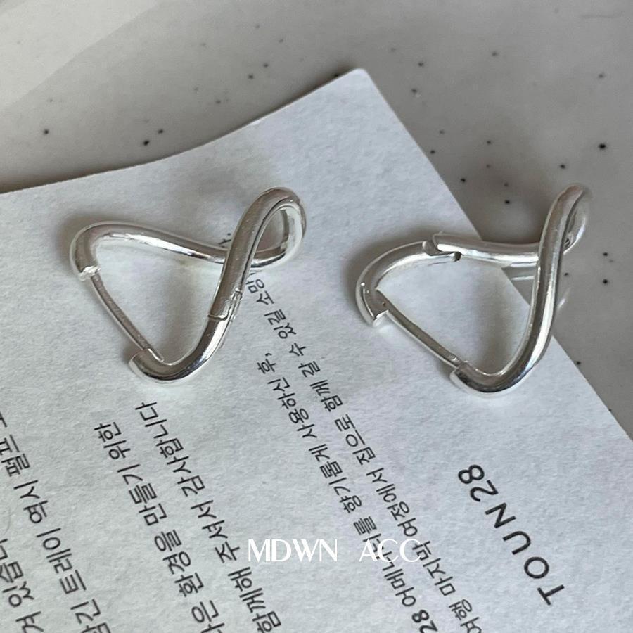 Geometric Mobius Stud Earrings: Trendy Hollow Design for Women