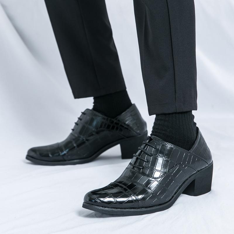 Fashion 2025 Leather High Heels Men Club Shoes Classic Pointed Toe Male Casual Footwear All-match Men Boots Male Lace-Up Walking Shoes