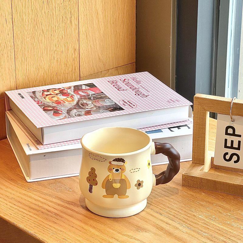 Cute Ceramic Mug Couple Cartoon Drinking Water Cup with Lid Spoon Office Coffee Cup Birthday Gift