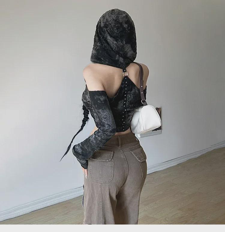 Wasteland-Inspired Off-Shoulder Hooded Long-Sleeve Crop Top for Women