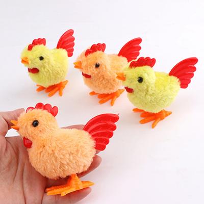 Brinquedo de Pelúcia Mecânico de Dar Corda Interessante Movimento Realista Frango de Plástico Recheado