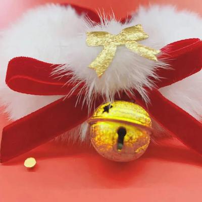 Christmas Pet Collars Cats Dogs Big Red Wedding Collars Necklaces Bow Bells Plush Collar New Year Necklaces Handmade Decorations