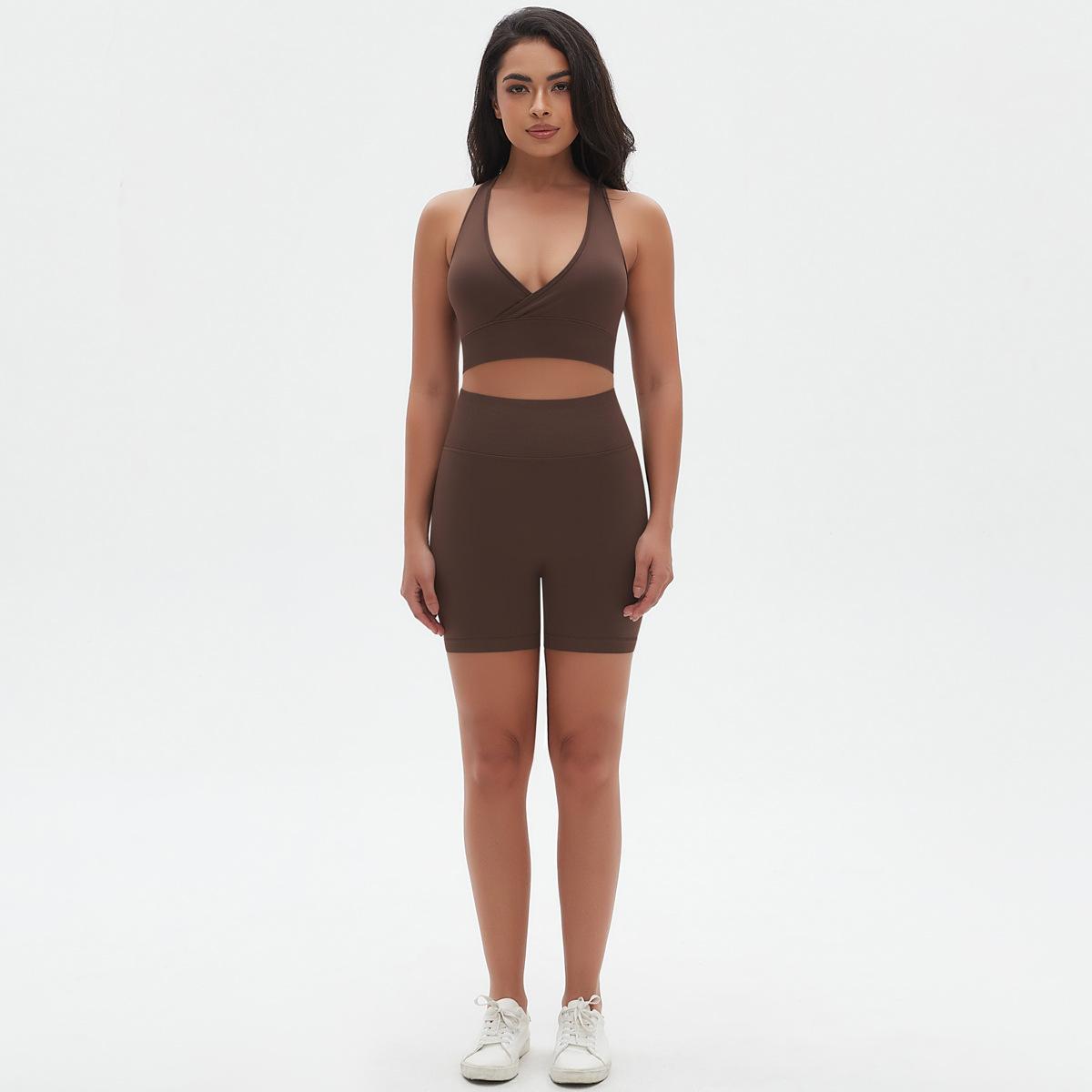 

Nessaj Бесшовный спортивный комплект для женщин, однотонная одежда для йоги, трикотажные шорты с открытой спиной, спортивный бюстгальтер для фитнеса S коричневый