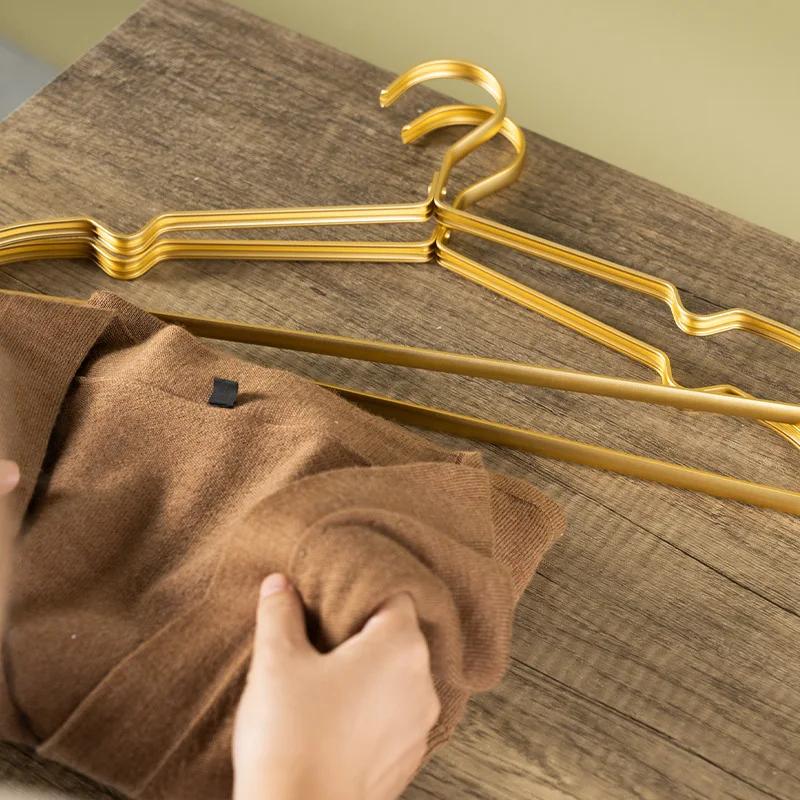 5/10pcs Matte Gold Clothes Hanger Anti -slip Aluminum Alloy Clothing Drying Rack Wardrobe Dress Towel Coat Hangers Organizer