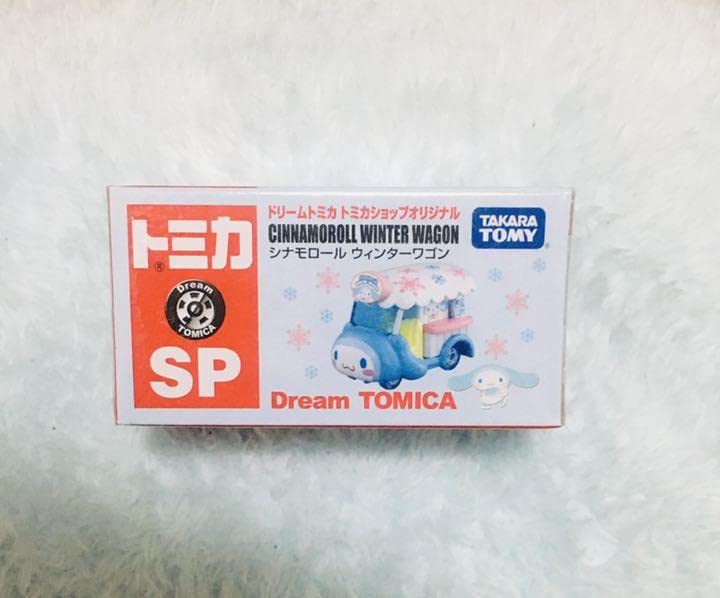 

Мини-автомобиль Tomica Cinnamoroll Winter Wagon