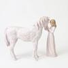 Mädchen und Pferd Harzfigur - Gedenkgeschenk, Dekoration für Reitsportbegeisterte, Heimdekoration